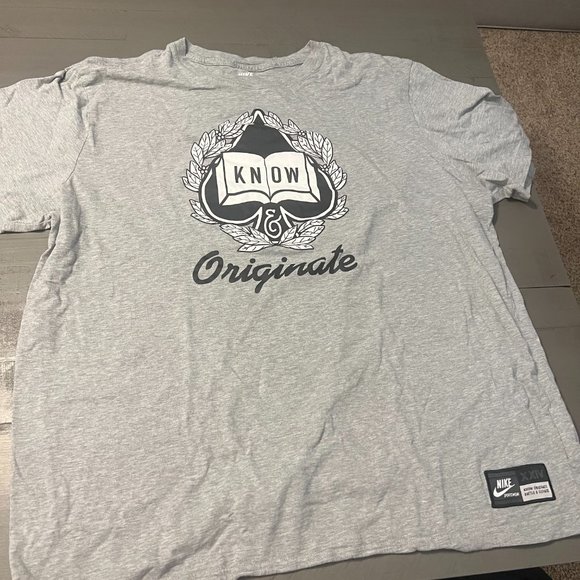 Nike 2011 Reto T shirt Know and Originate XXIV K.O.B.E - Picture 1 of 3